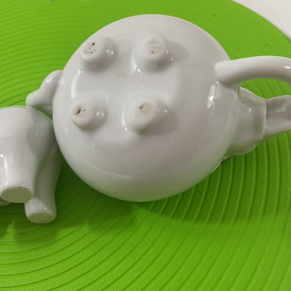 Ceramic elephant sugar creamer and salt and pepper cutest ever!!! - Picture 12 of 13